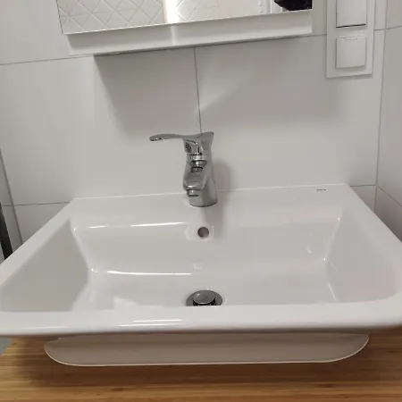 Апартаменты 41m2 Klecina, Jutrzenki, Garaz Podziemny, Klimatyzacja,